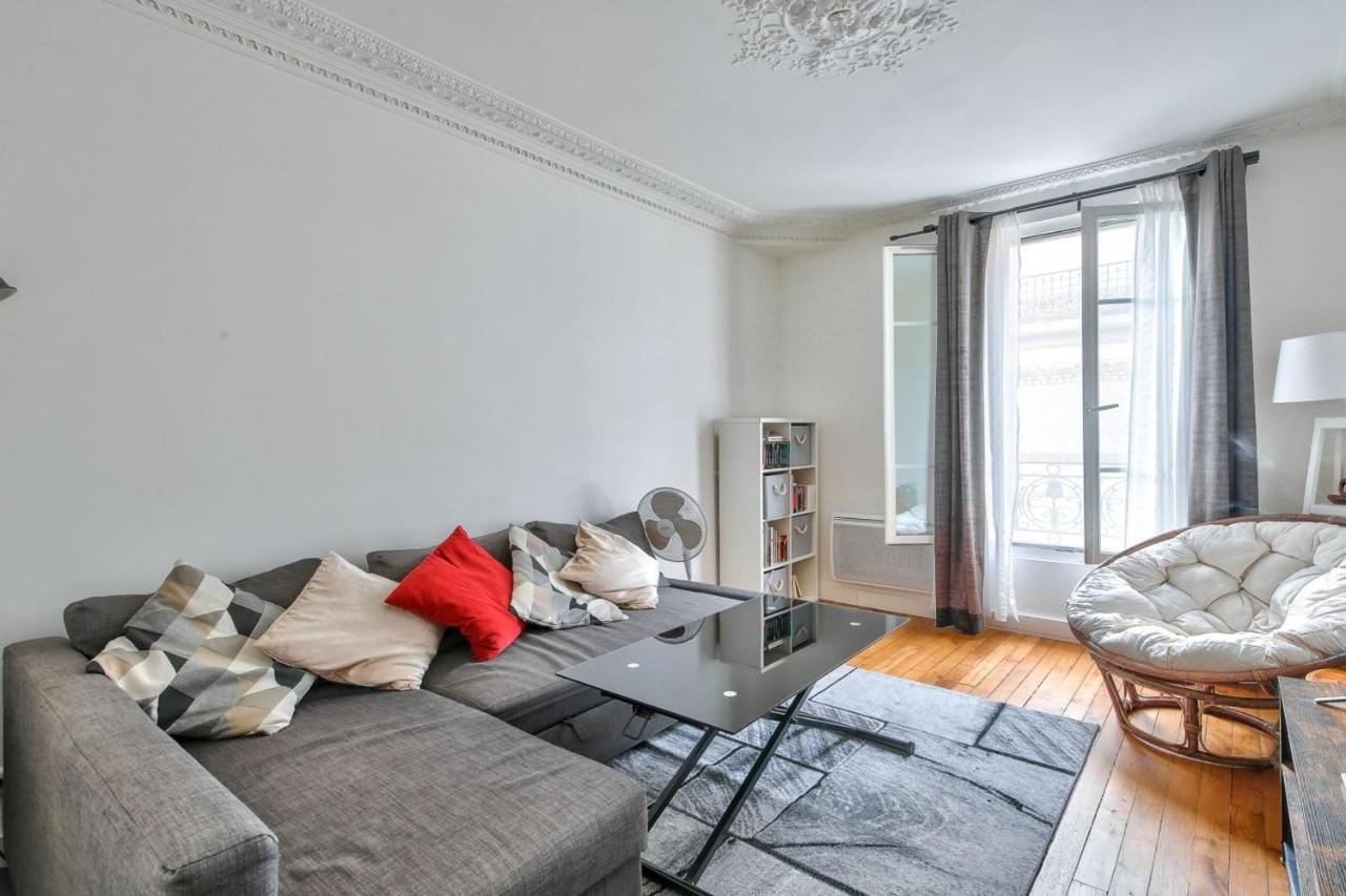 Large Cozy Apartment Near Convention パリ エクステリア 写真